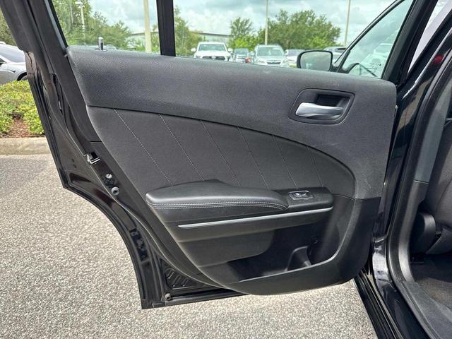 Photo of 2022 Pitch Black Clearcoat Dodge Charger