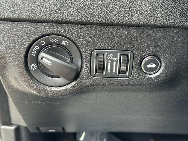 Photo of 2022 Pitch Black Clearcoat Dodge Charger