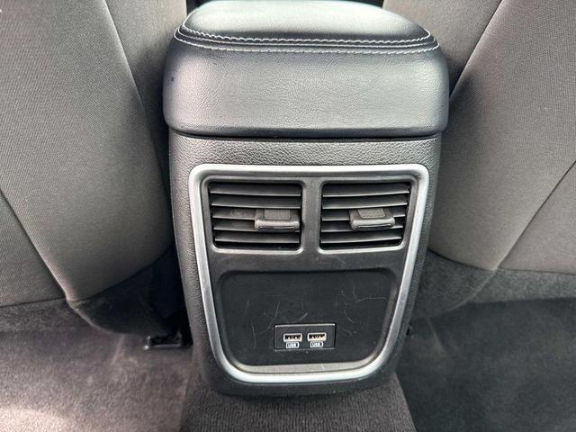 Photo of 2022 Pitch Black Clearcoat Dodge Charger