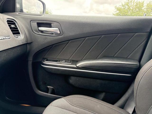 Photo of 2022 Pitch Black Clearcoat Dodge Charger