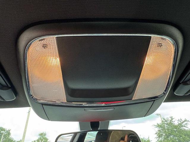 Photo of 2022 Pitch Black Clearcoat Dodge Charger