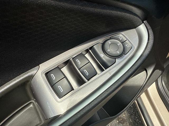 Photo of 2023 Mineral Gray Metallic Chevrolet Malibu