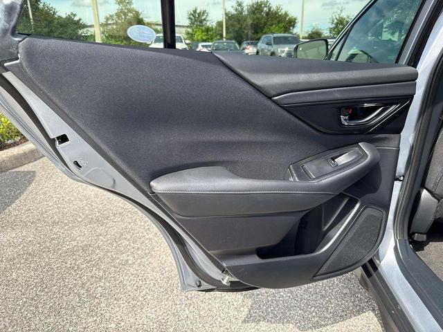 Photo of 2021 Ice Silver Metallic Subaru Outback