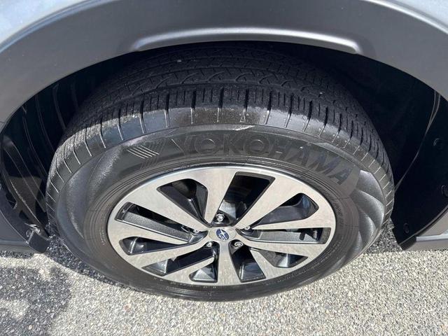 Photo of 2021 Ice Silver Metallic Subaru Outback