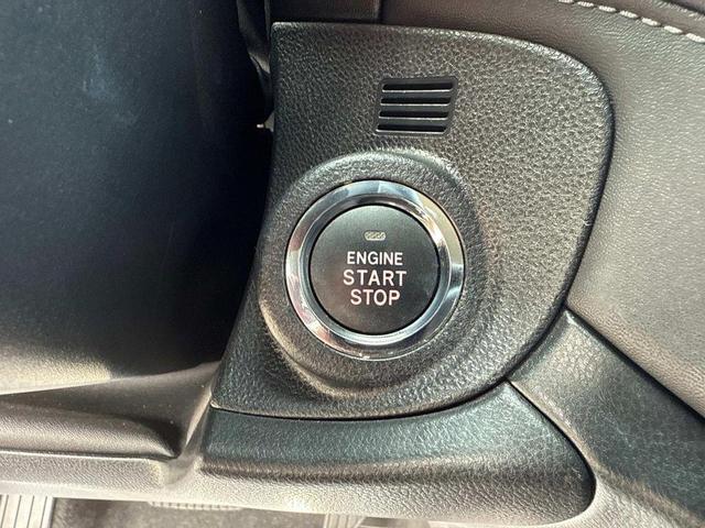 Photo of 2021 Ice Silver Metallic Subaru Outback