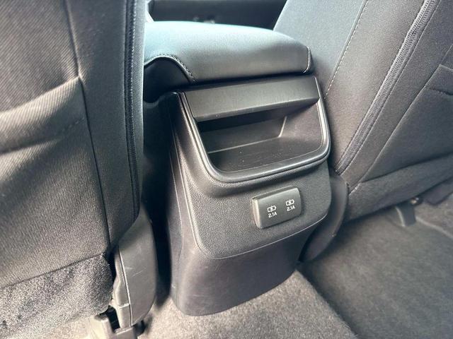 Photo of 2021 Ice Silver Metallic Subaru Outback
