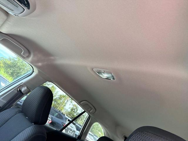 Photo of 2021 Ice Silver Metallic Subaru Outback