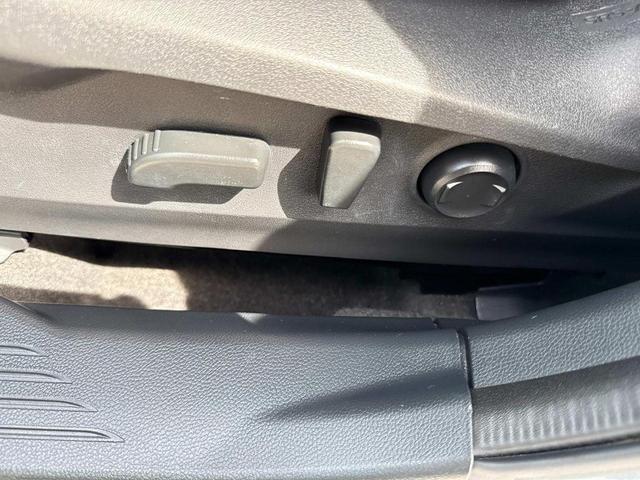 Photo of 2021 Ice Silver Metallic Subaru Outback