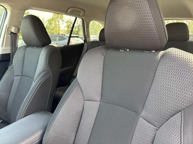 Photo of 2021 Ice Silver Metallic Subaru Outback
