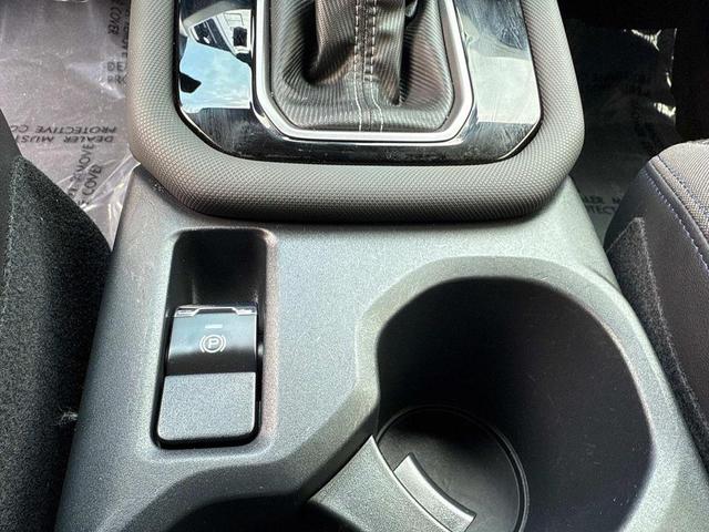 Photo of 2025 Brilliant Bronze Metallic Subaru Forester