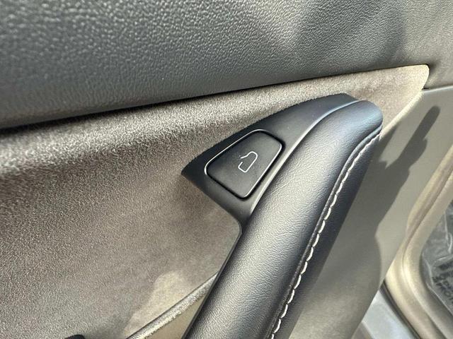 Photo of 2022 Midnight Silver Metallic Tesla Model Y