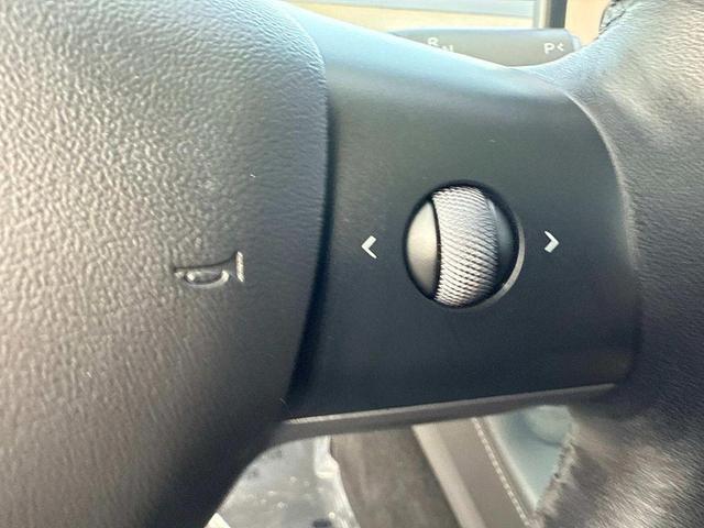 Photo of 2022 Midnight Silver Metallic Tesla Model Y