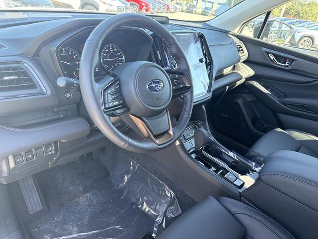 Photo of 2025 Crystal White Pearl Subaru Ascent