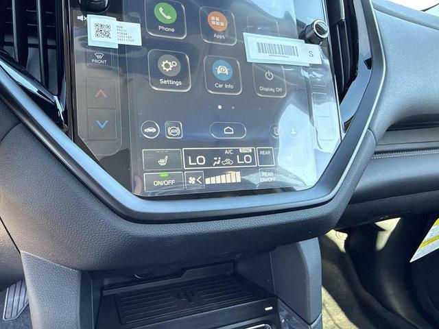 Photo of 2025 Crystal White Pearl Subaru Ascent