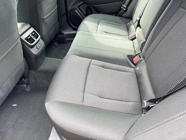 Photo of 2025 Ice Silver Metallic Subaru Legacy