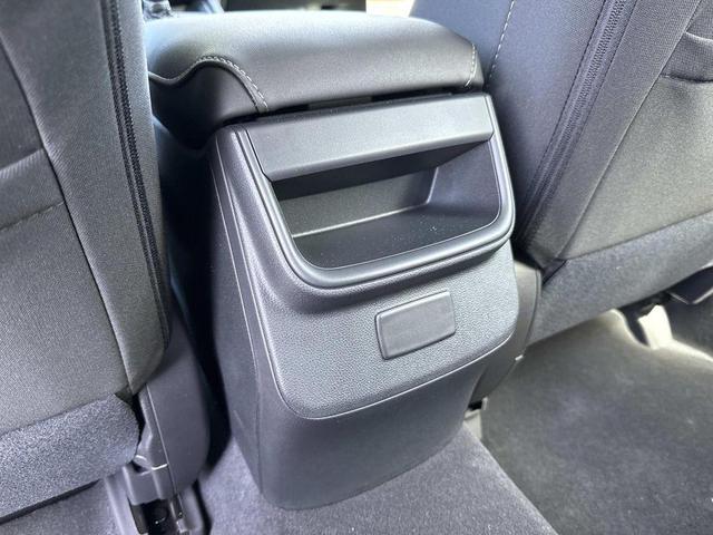 Photo of 2025 Ice Silver Metallic Subaru Outback