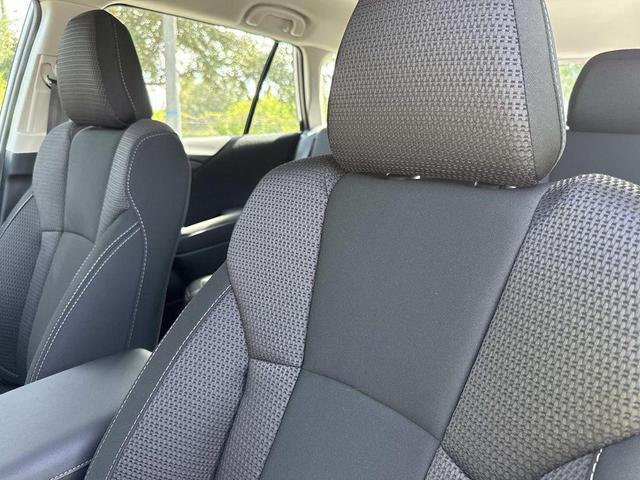 Photo of 2025 Ice Silver Metallic Subaru Outback