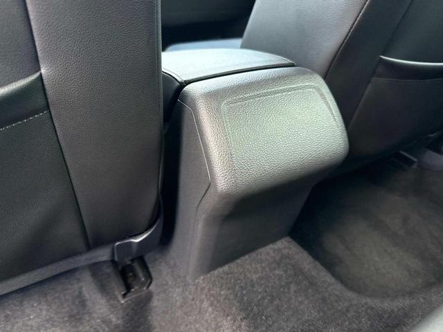 Photo of 2020 Tungsten Silver Metallic Volkswagen Golf