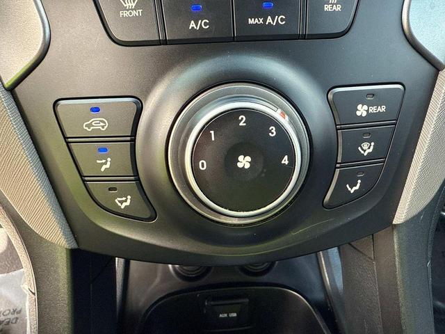 Photo of 2016 Becketts Black Hyundai SANTA FE