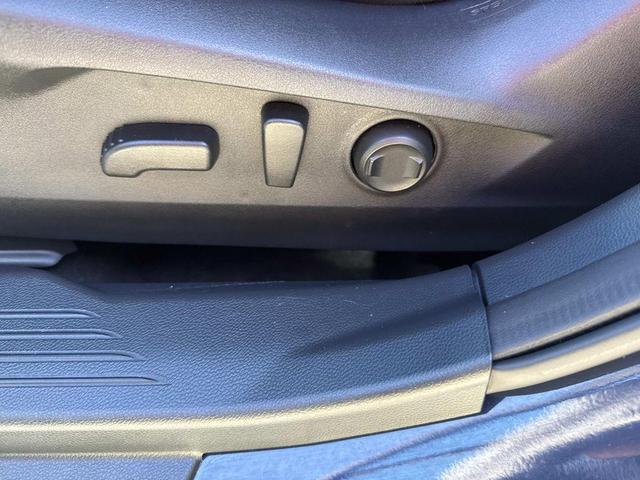 Photo of 2023 Cosmic Blue Pearl Subaru Legacy