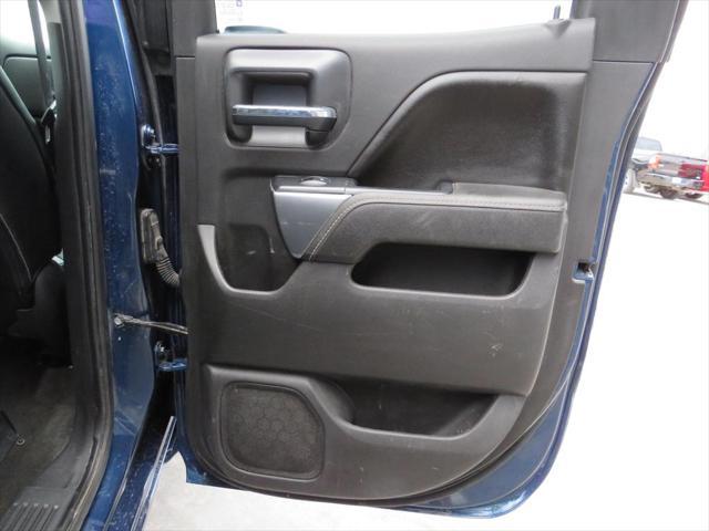 Photo of 2017 Deep Ocean Blue Metallic Chevrolet Silverado 1500
