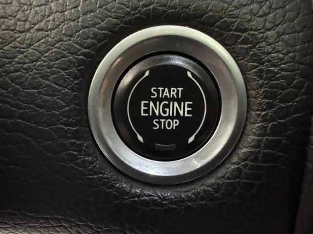 Photo of 2021 Onyx Black GMC Yukon XL