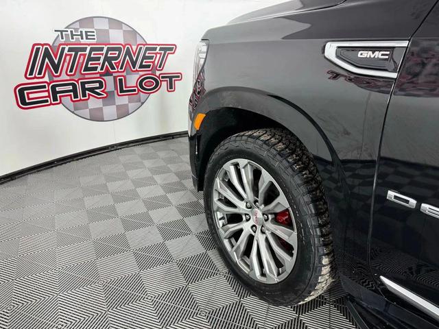 Photo of 2021 Onyx Black GMC Yukon XL