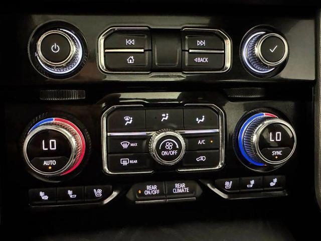 Photo of 2021 Onyx Black GMC Yukon XL