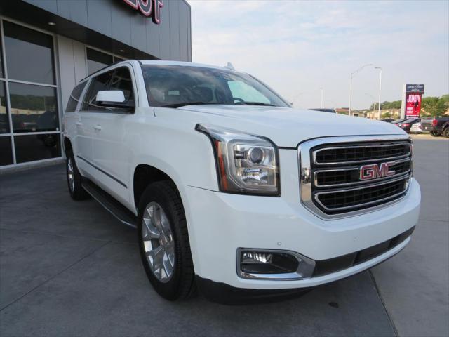 Photo of 2019 White GMC Yukon XL