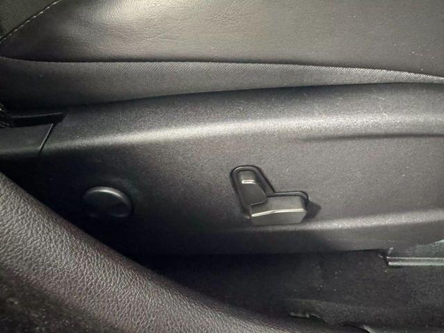 Photo of 2022 Blue Dodge Charger