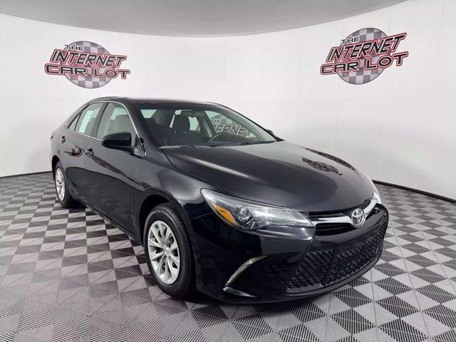 Photo of 2015 Attitude Black Toyota Camry