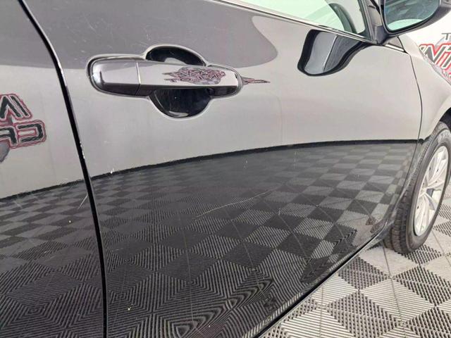 Photo of 2015 Attitude Black Toyota Camry