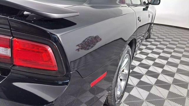 Photo of 2014 Black Dodge Charger