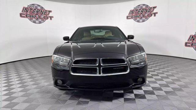Photo of 2014 Black Dodge Charger