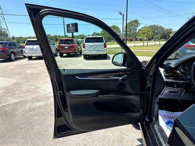 Photo of 2015 Imperial Blue Metallic BMW X5
