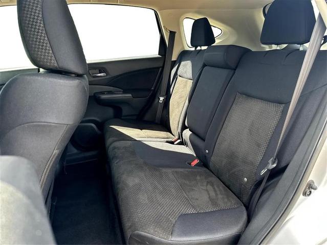Photo of 2016 Alabaster Silver Metallic Honda CR-V