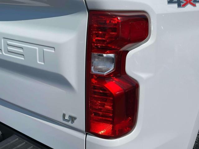 Photo of 2022 Summit White Chevrolet Silverado 1500