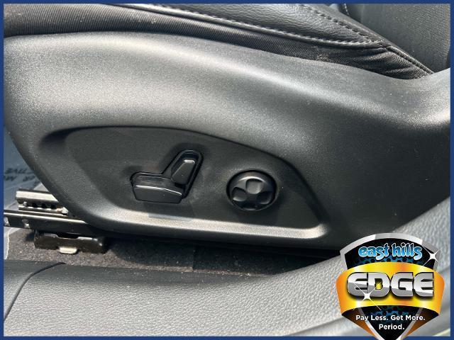 Photo of 2020 Olive Green Pearlcoat Jeep Compass