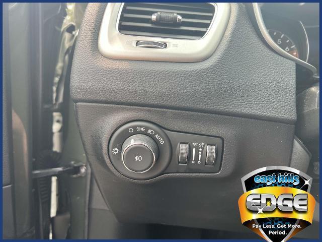 Photo of 2020 Olive Green Pearlcoat Jeep Compass