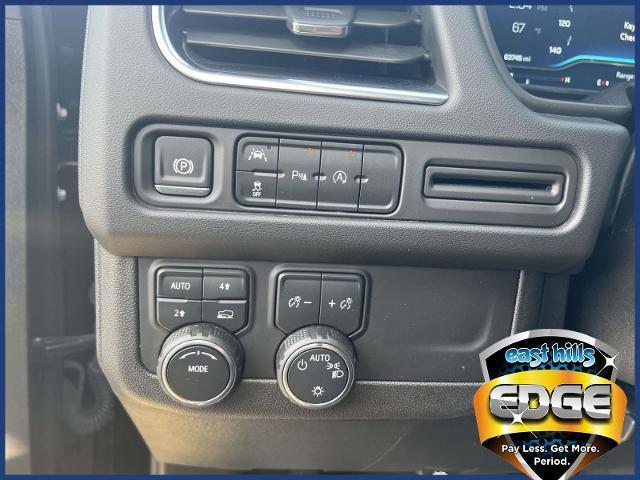 Photo of 2024 Black Chevrolet Suburban