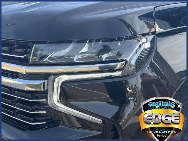 Photo of 2024 Black Chevrolet Suburban