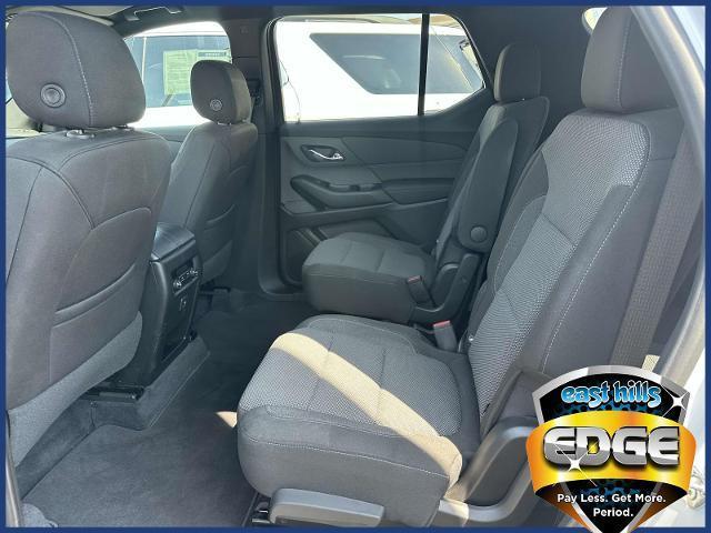 Photo of 2023 Summit White Chevrolet Traverse