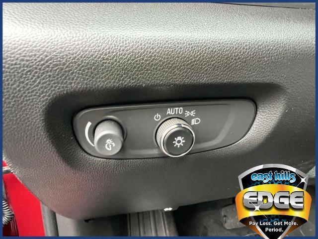 Photo of 2023 Radiant Red Chevrolet Traverse