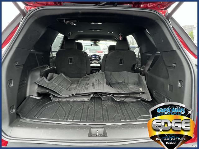 Photo of 2023 Radiant Red Chevrolet Traverse