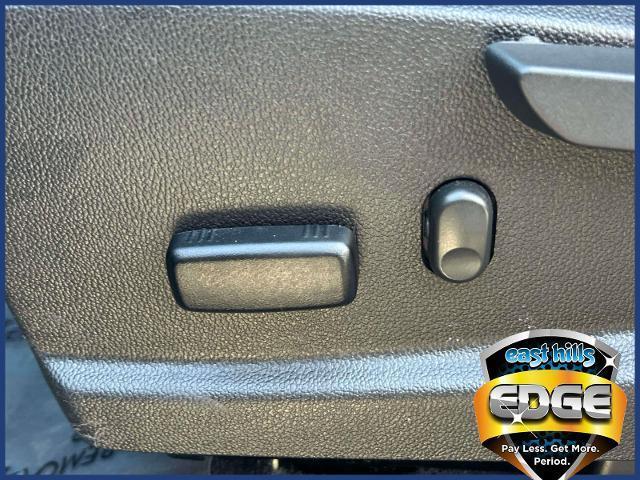 Photo of 2022 Black Chevrolet Colorado