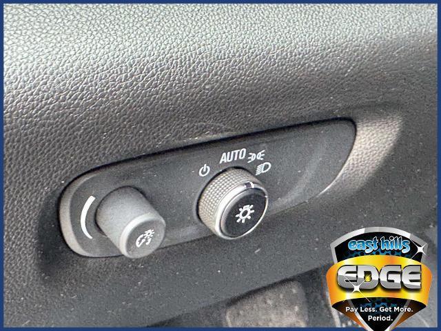 Photo of 2023 Sterling Gray Metallic Chevrolet Traverse