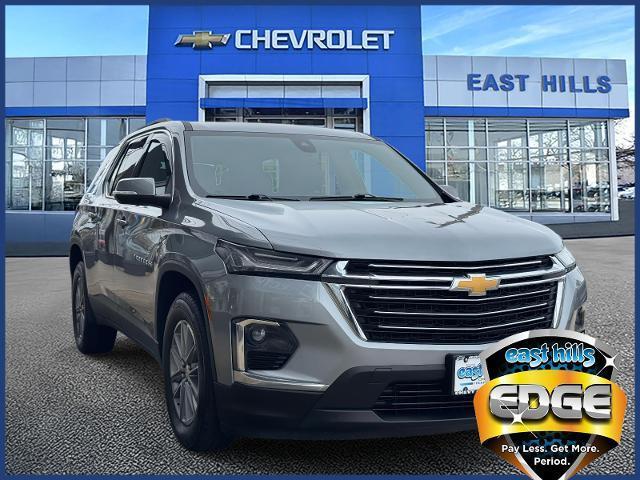 Photo of 2023 Sterling Gray Metallic Chevrolet Traverse