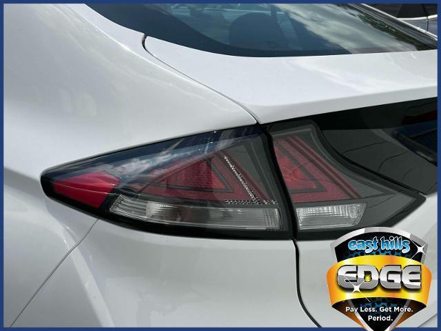 Photo of 2020 Ceramic White Hyundai IONIQ Hybrid
