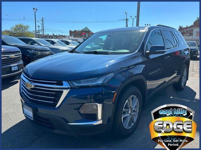 Photo of 2022 Northsky Blue Metallic Chevrolet Traverse