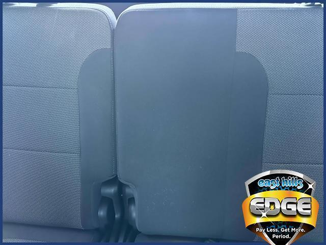 Photo of 2022 Northsky Blue Metallic Chevrolet Traverse